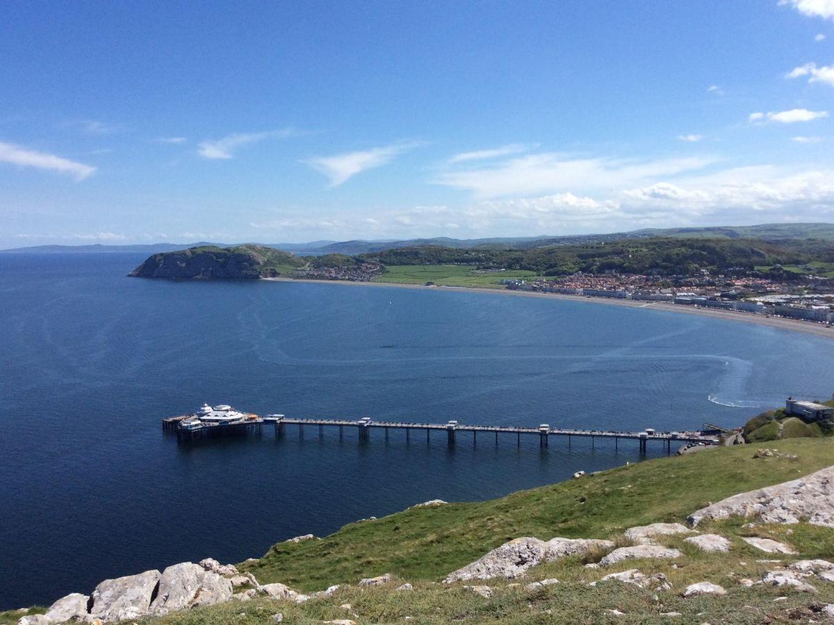 Beside The Sea - In Town * Llandudno